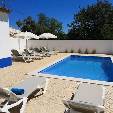 Vivenda Com Piscina Privada A 4km Da Praia Holiday home Quarteira